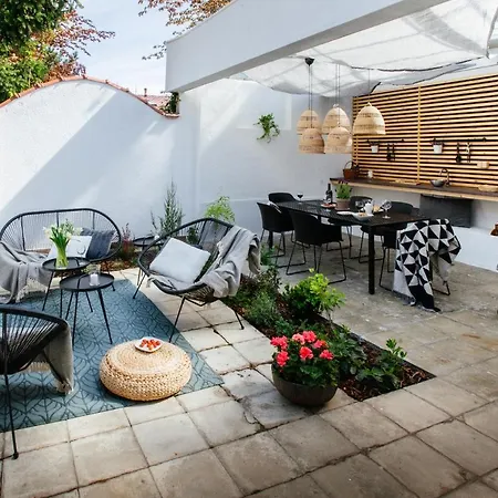 Great Chill Boutique #11 By Goodnite Cz