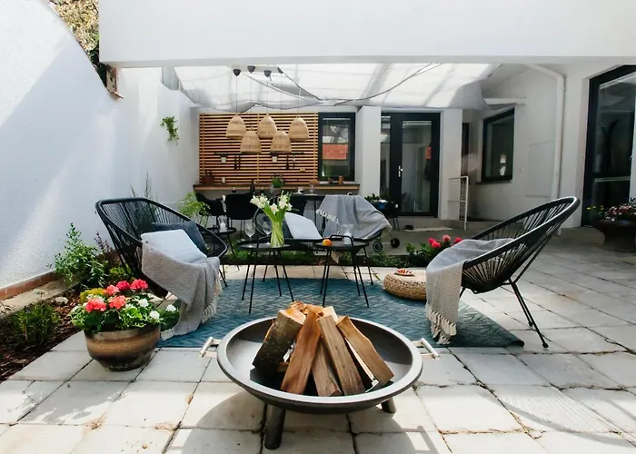 Great Chill Boutique #11 By Goodnite Cz شقة